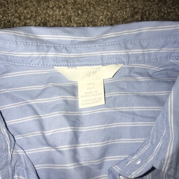 Button down top - Picture 2 of 3